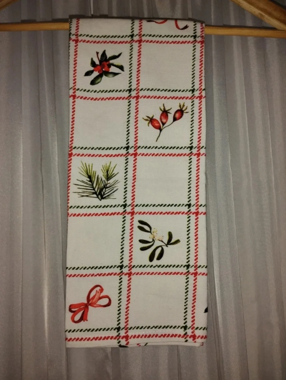 NWOT Sur La Table Christmas Holiday Dish Tea Towel 100% Cotton 20